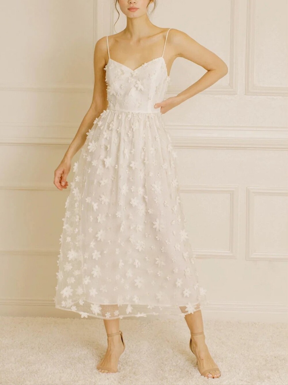 Storia Ivory Floral Midi Dress
